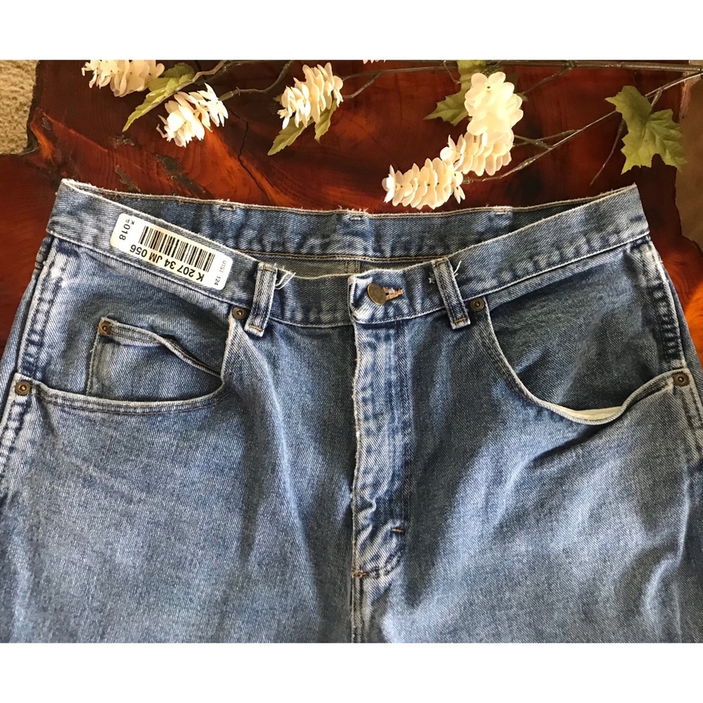 Wrangler Jeans - Picture 3 of 4